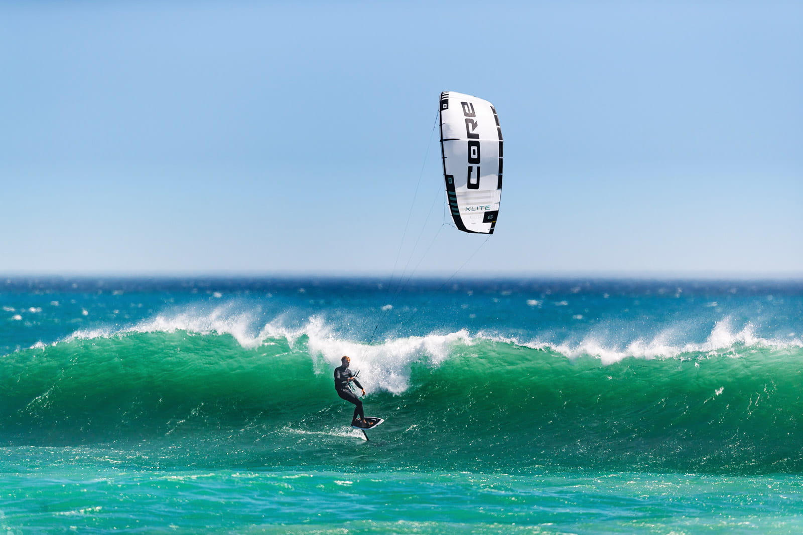 CORE_Kiteboarding_XLITE_2_Foil_Kite_SUNO5221_RGB_72dpi_1600_Steven_Akkersdijk_Thomas_Burblies