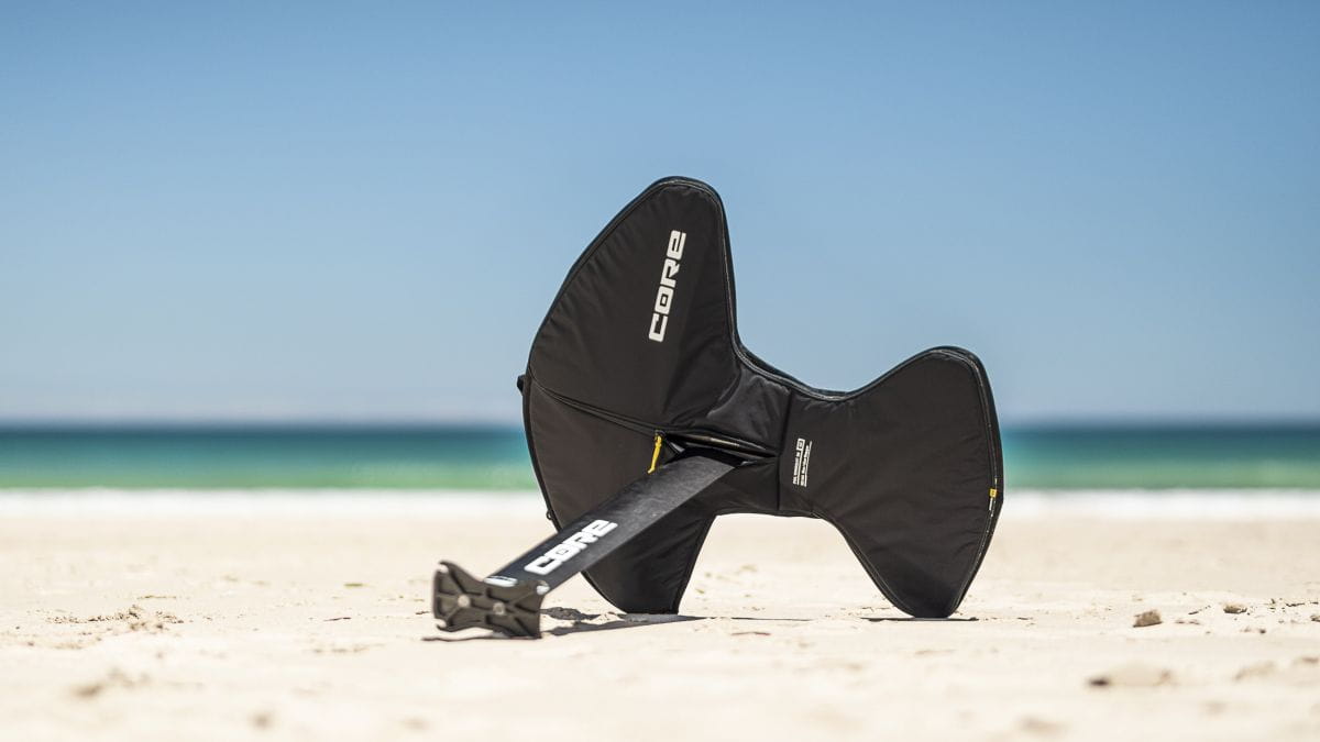 CORE_Kiteboarding_Foil_Wingsuit_mood_shot-2500x1406_bei_brettsport-de